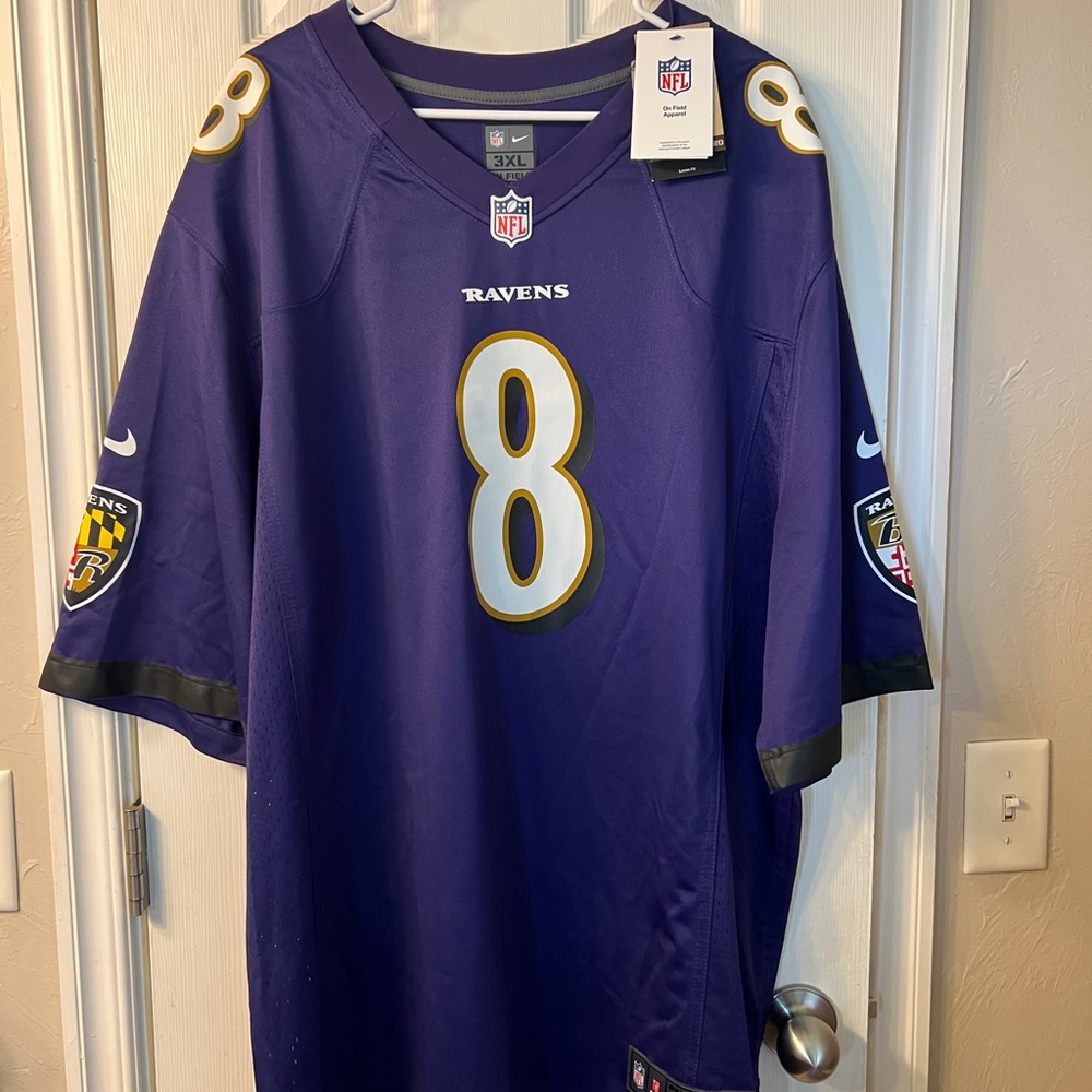NFL Apparel Brand - Baltimore Ravens: Lamar Jackson jersey NWT